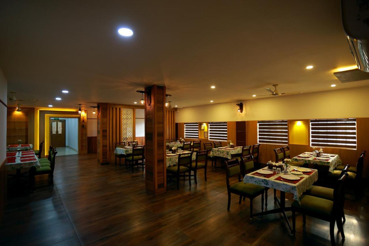 Hotel Maharani Pala Εξωτερικό φωτογραφία