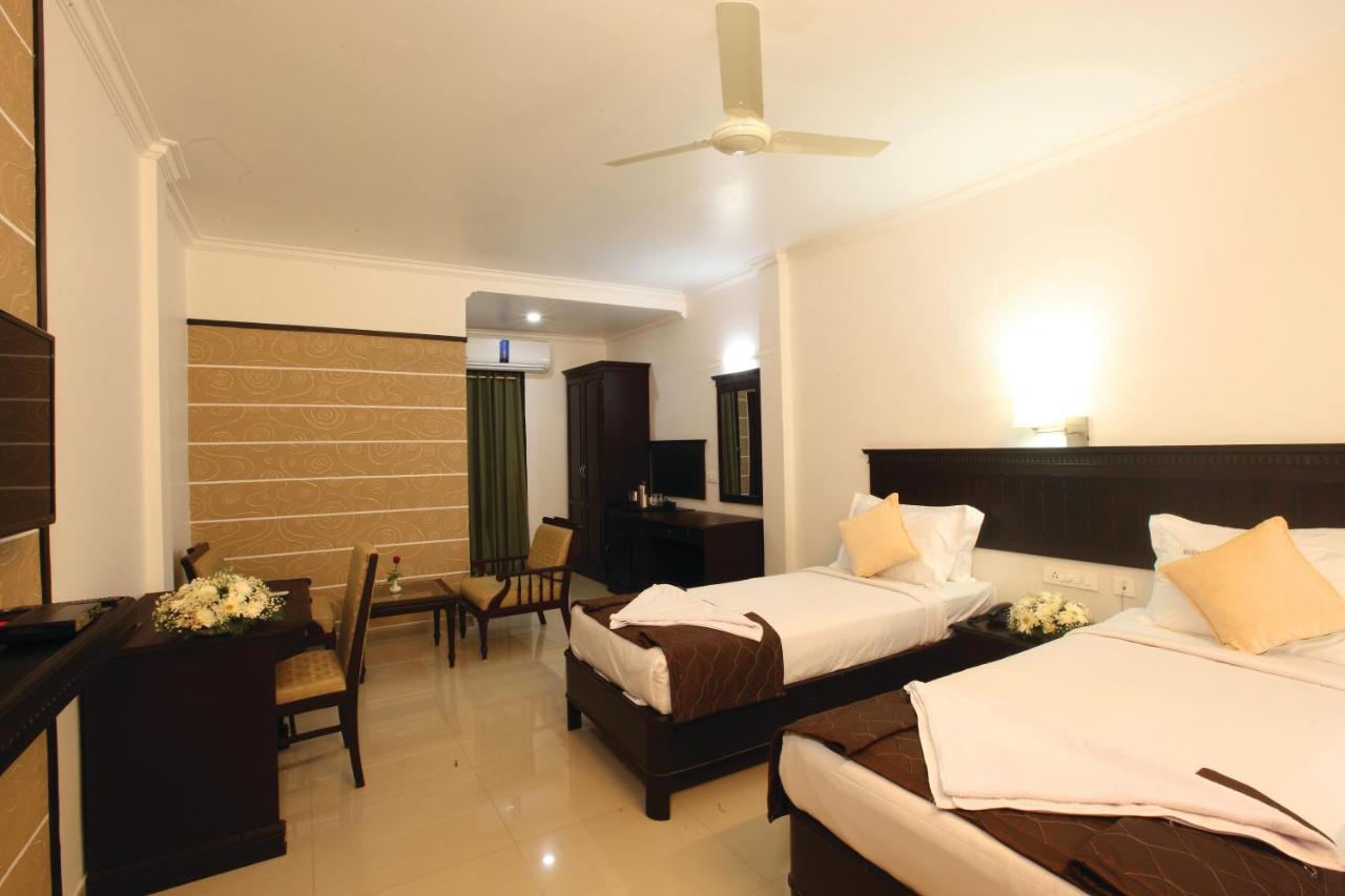 Hotel Maharani Pala Εξωτερικό φωτογραφία